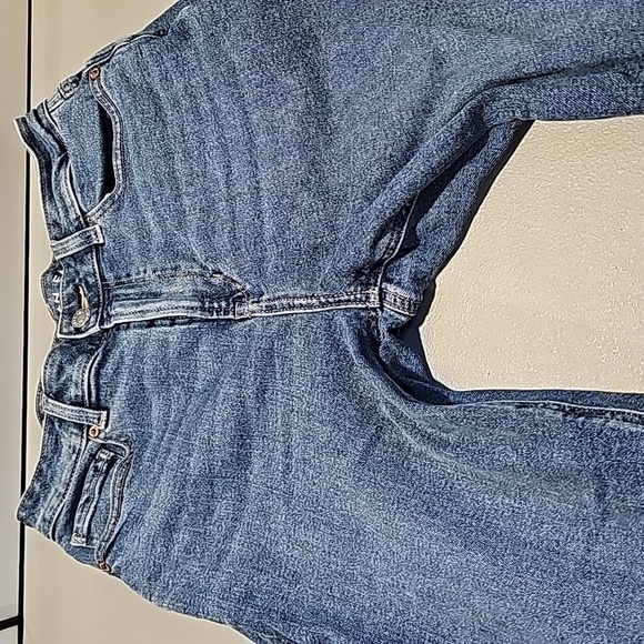 American Eagle size 4 regular high rise stretch mom jeans - Picture 5 of 8
